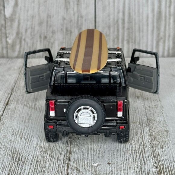 Kinsmart 2005 Hummer H2 SUT Black - 5097D - 1/40 scale Diecast Model Toy Car Tru - Picture 5 of 9